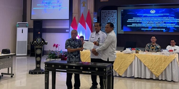 Peningkatan Pelayanan, Kalapas Pasir Pangaraian Tandatangani MoU di Kanwil Ditjenpas Riau