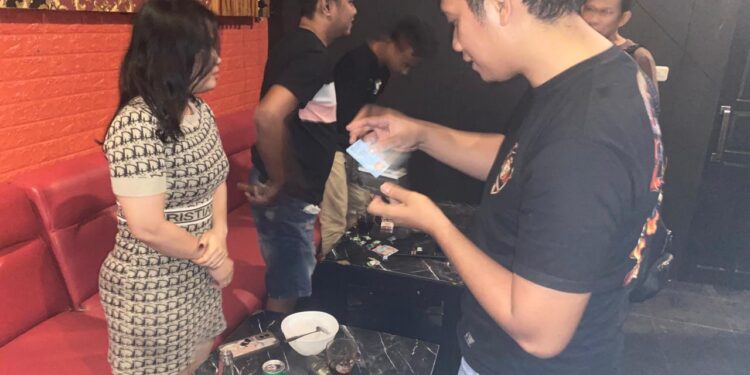 Polres Rokan Hulu Gelar KRYD, Antisipasi Peredaran Narkoba Dan Miras Di Tempat Hiburan