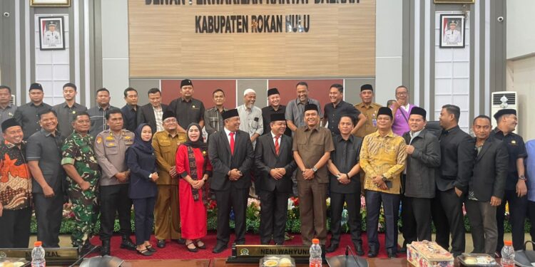 Bupati Rohul Resmikan Revitalisasi Danau Gunung Sari: Destinasi Wisata Baru dan Solusi Lingkungan Berkelanjutan