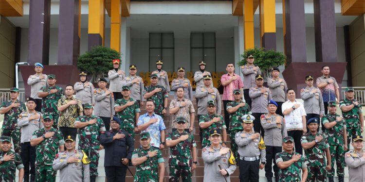 Kapolda Riau Irjen Pol Mohammad Iqbal terima kunjungan Panglima Komando Daerah Militer I/Bukit Barisan 