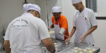 Produktivitas di Dalam Jeruji, Roti Kayna Bukti Pembinaan Kemandirian di Lapas Kelas IIA Pekanbaru