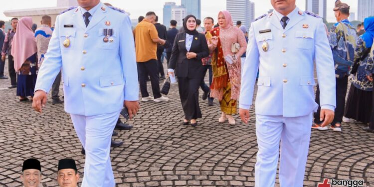 Anton St MM -Syafarudin Poti SH MM Bersama 961 Kepala Daerah Resmi Diambil Sumpah Jabatan Oleh Presiden RI