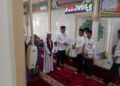 Safari Ramadhan di Masjid Raya Pekan Tebih, Wabup Syafarudin Poti Serahkan Bantuan dari Pemkab