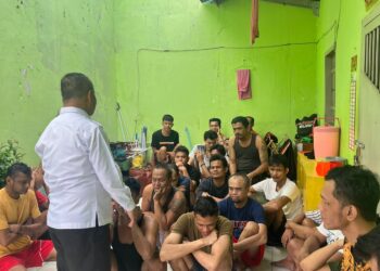 Wujudkan Zero Halinar, Lapas Pekanbaru Konsisten Gelar Razia Kamar Hunian Warga Binaan