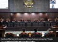 Tujuh mahasiswa Fakultas Hukum Universitas Indonesia (UI) melayangkan gugatan ke Mahkamah Konstitusi (MK) terkait revisi Undang-Undang TNI yang baru saja disahkan DPR RI pada Kamis (20/3/2025) kemarin.