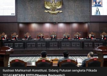 Tujuh mahasiswa Fakultas Hukum Universitas Indonesia (UI) melayangkan gugatan ke Mahkamah Konstitusi (MK) terkait revisi Undang-Undang TNI yang baru saja disahkan DPR RI pada Kamis (20/3/2025) kemarin.