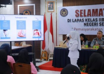 Mahasiswi Prodi DIII Kebidanan UPP Beri Penyuluhan HIV/AIDS Kepada WBP Lapas Pasir Pangarayan