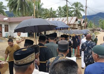Mengenal Nyonyalang Godang, Tradisi Adat Melayu daerah Kampung Tengah, Cipang Kiri Hulu