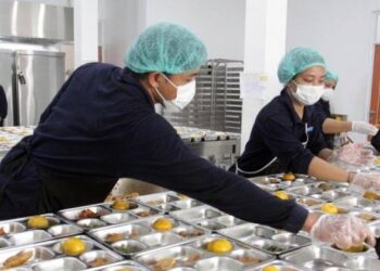 Pekerja Makan Bergizi Gratis Dapat Perlindungan Jaminan Kecelakaan Kerja hingga Kematian