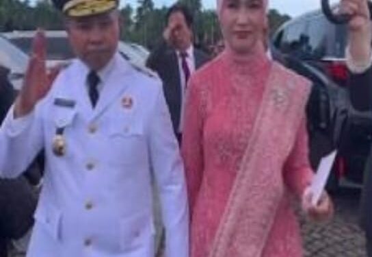 Ditengah Seruan Efisiensi, Gubernur Riau diduga Plesiran ke Inggris Bawa Istri dan Pejabat Lainnya