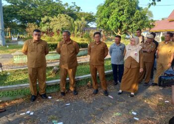 Bupati Rohul Anton ST.MM Tinjau Komplek Pujasera Waterfront City, Siap Ditata Kembali