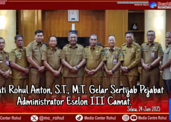Bupati Rohul Anton, S.T, M.M Gelar Sertijab Pejabat Administrator Eselon III Camat.