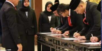 Veazanol Kosuma Resmi Jabat Anggota MPDN Rokan Hulu, Dilantik Oleh Kakanwil Kemenkum Riau