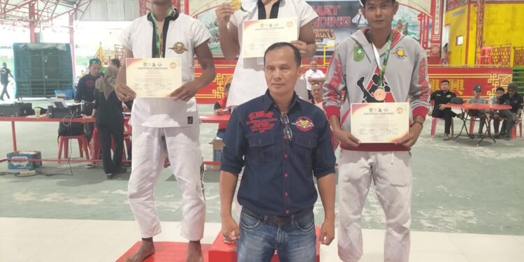 Tarung Derajat Rokan Hulu Raih 9 Medali di Kejurprov Dumai, Tiga Emas Disabet Atlet Muda Berbakat