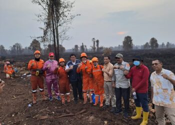 Dompet Dhuafa Riau Terjunkan Tim Padamkan Karhutla 700 Hektar di Rokan Hilir