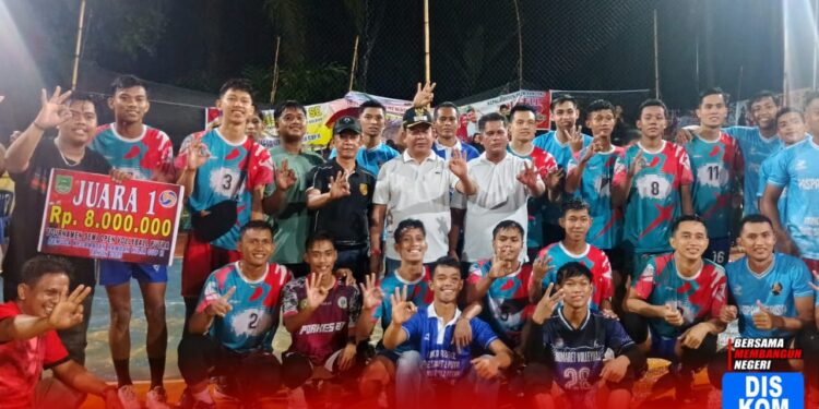 Wabup Syafaruddin Poti Hadiri Laga Final Tournament Bola Volley Pemuda Rambah Rohul – Wakil Bupati Rokan Hulu