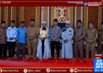 Bupati Anton Sambut Kepulangan Bayu Wibisono Damanik, Hafiz Quran dari Rohul Peraih Juara II MHQ Internasional di Arab Saudi