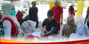 Dorong Pola Hidup Sehat, Puskesmas Kepenuhan Hulu Gelar Senam Sehat Dan Cek Kesehatan Gratis
