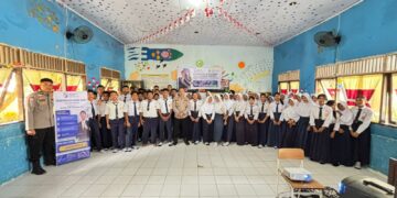 Polsek Kunto Darussalam Sosialisasikan Penerimaan Siswa Baru SMK Kemala Taruna Bhayangkara 2026/2027 di SMP Eka Dura Lestari