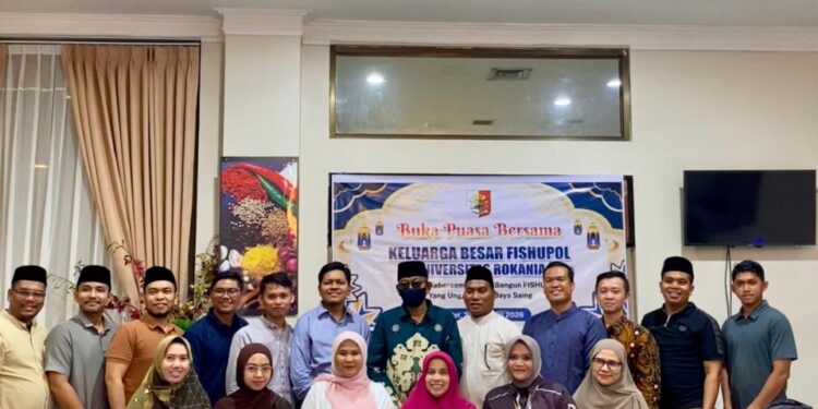 Fishupol Gelar Buka Bersama, Rektor Rokania dan Dosen Perkuat Kebersamaan