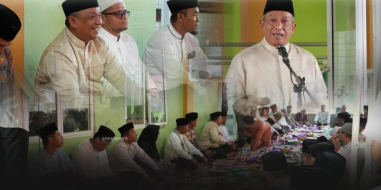 Safari Ramadan ke-3 di Karya Mulya, Bupati Anton Janjikan Lanjutan Pengaspalan Jalan dan Salurkan Bantuan Sosial