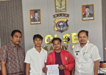 Polsek Rokan IV Koto Kedepankan Pendekatan Humanis, Perkuat Kamtibmas lewat Penyelesaian Damai Perkara Perusakan di Desa Cipang Kiri Hilir